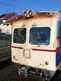 ���q�d�S�E�������E�ɗ\�S�ԗ�